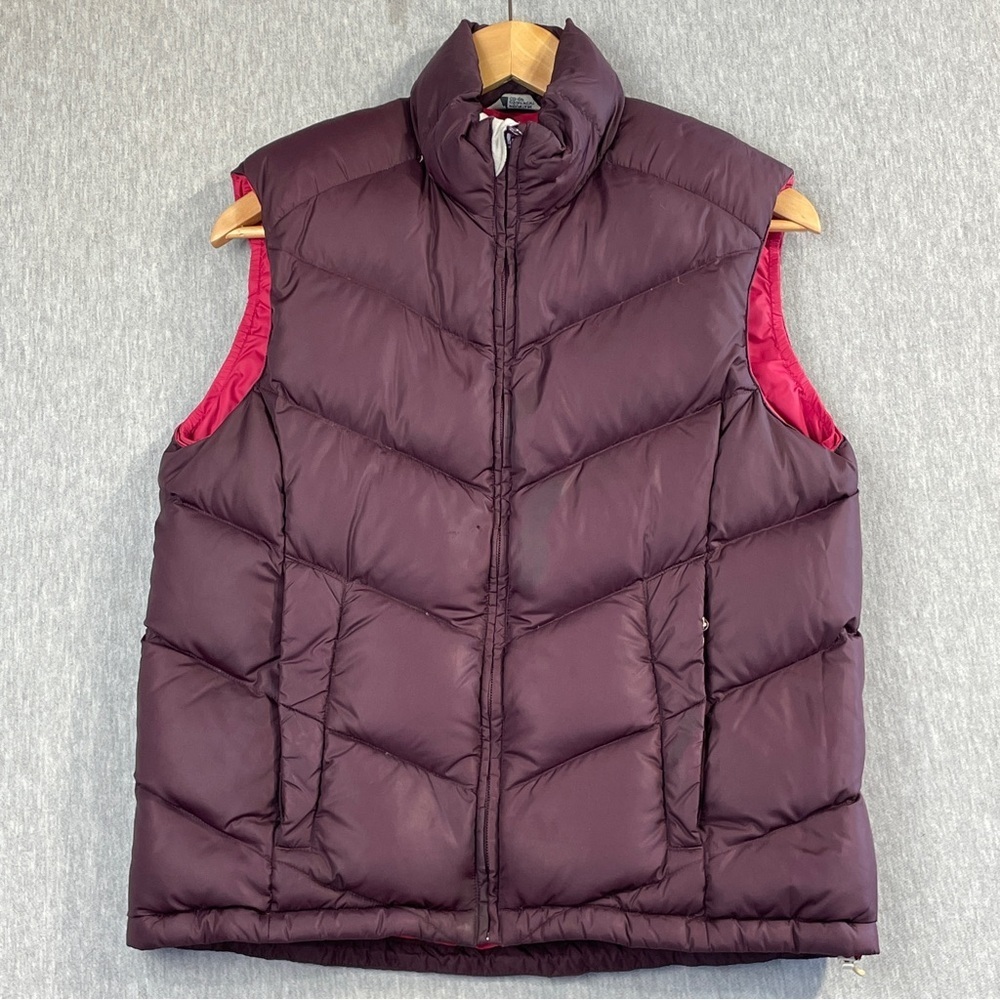 MEC Mountain Equipment Co-Op Puffer Vest Women’s Medium Burgundy Goosedown Zip